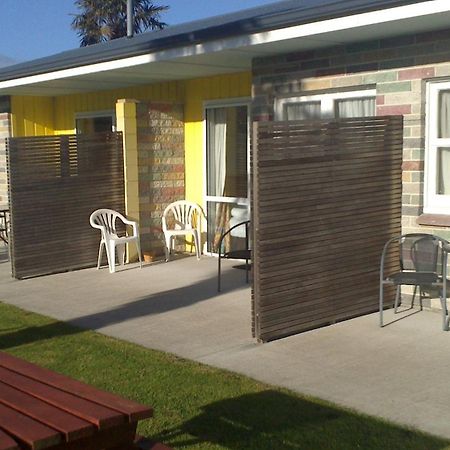 Otaki Motel Екстериор снимка