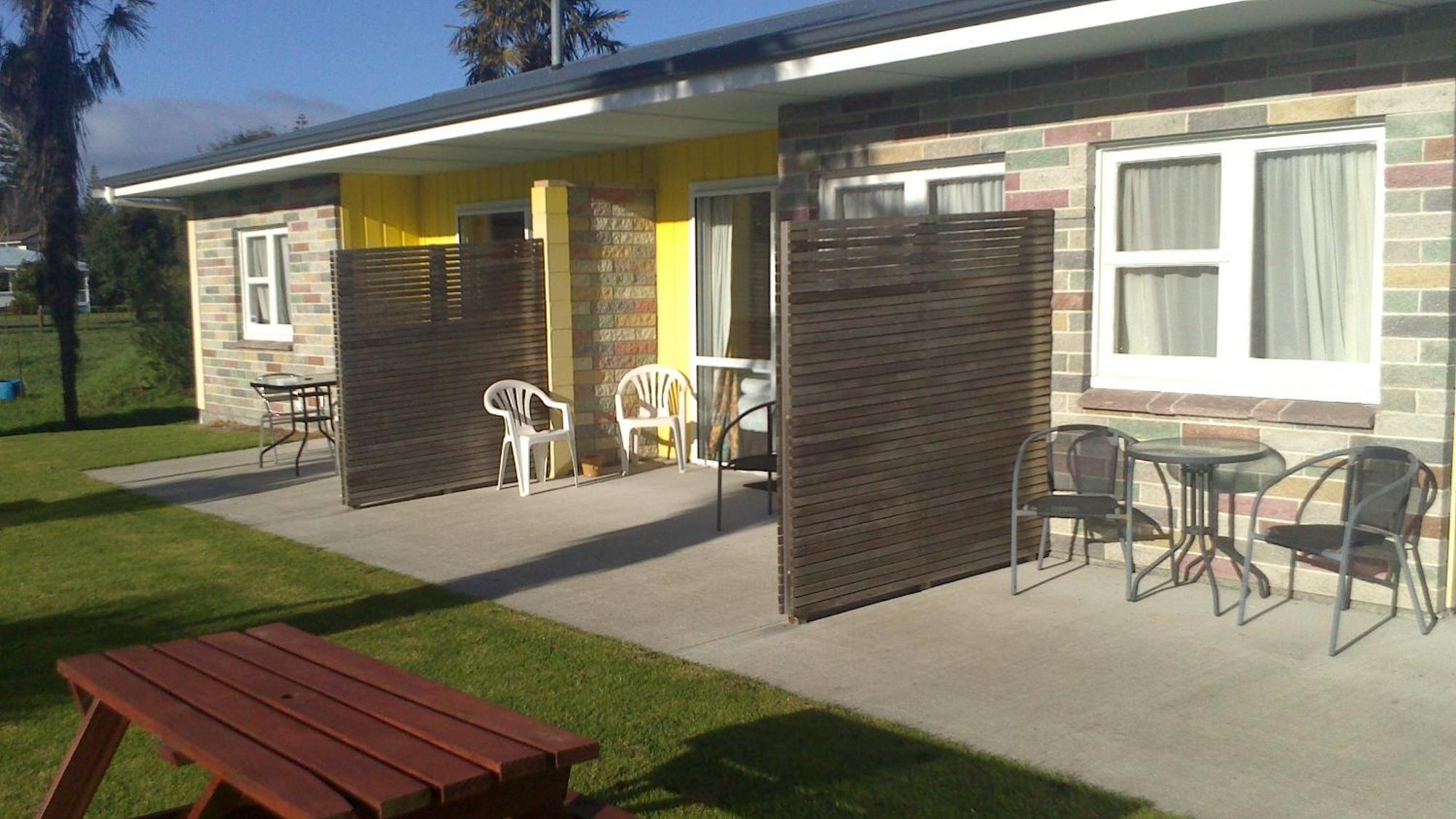 Otaki Motel Екстериор снимка