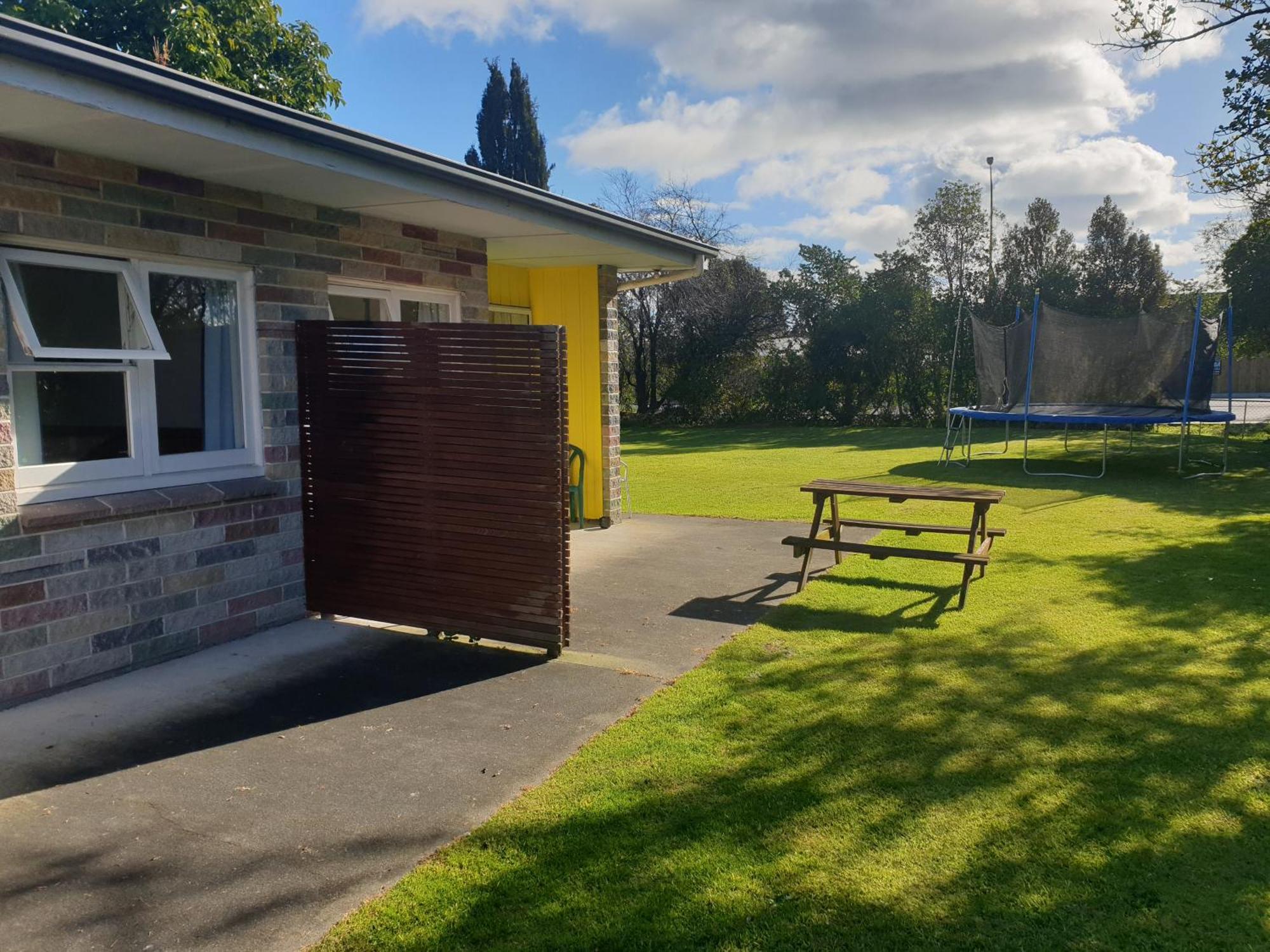 Otaki Motel Екстериор снимка