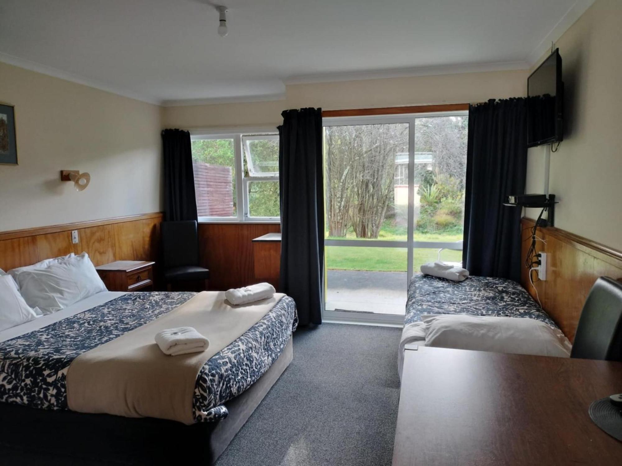 Otaki Motel Екстериор снимка