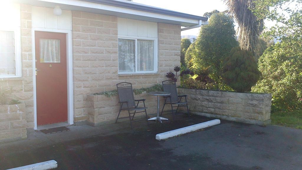 Otaki Motel Стая снимка
